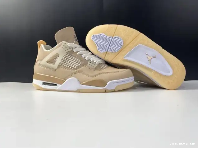 4 Shimmer DJ0675-200 Jordan Air 0517